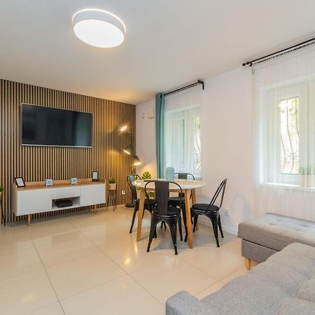 Apartament w Sopocie w przyziemiu · basement · Sopot Zewnętrze zdjęcie