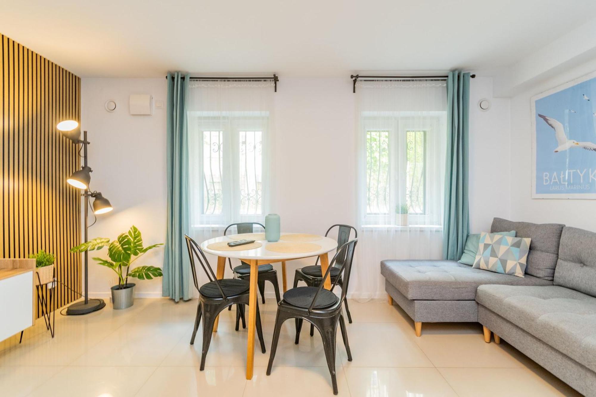Apartament w Sopocie w przyziemiu · basement · Sopot Zewnętrze zdjęcie